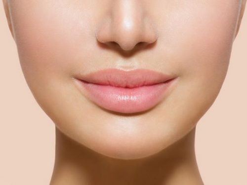 Bí quyết dưỡng môi cho tuổi 30 giúp chị em sở hữu đôi môi hồng hào