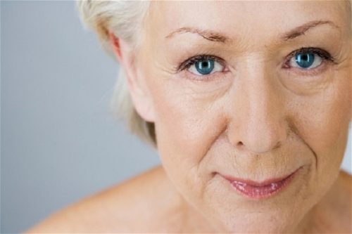 Da bị thiếu collagen tuổi 50 làm cách nào để cải thiện?