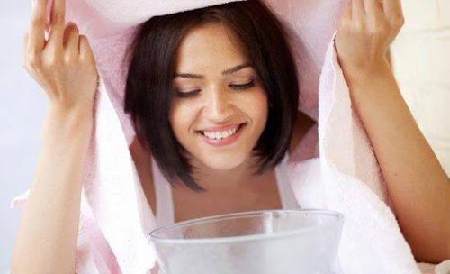 Phương pháp xông hơi giúp mẹ phục hồi làn da sau sinh hiệu quả tại nhà