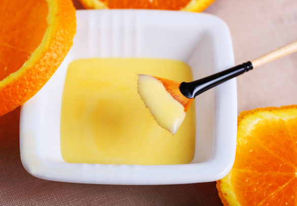 Chia sẻ công thức làm mặt nạ từ quả cam cho tuổi 50