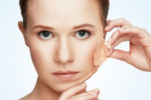 Tái tạo da mặt có hại không? Cách chăm sóc da mặt sau tái tạo