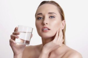 Giúp bạn trả lời câu hỏi có nên uống collagen sớm không?