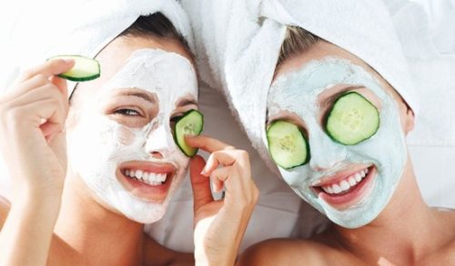 Cách làm mặt nạ dễ nhất tại nhà giúp bạn dưỡng da ngày Tết hiệu quả